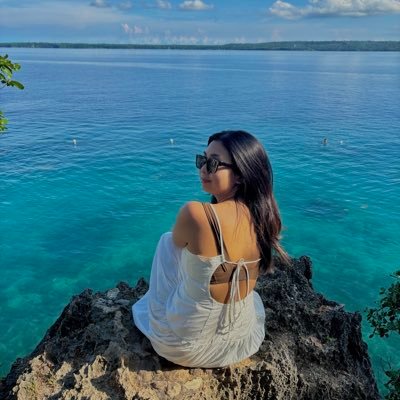 yunikalauren's profile picture. 