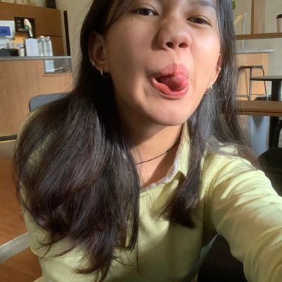 roemnida's profile picture. 
