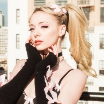 18+ 🎀 your favorite little fvckdoll 🎀 ↓ find more of me ↓ dm for vidcalls, customs, & more! 🩵💗🧚🏻♀️✨💕 chaospixie69 on MFC 💚