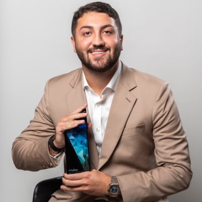 Selling Off Plan/Properties in Dubai Host of Talking Ballshit - https://t.co/9i0RxnLQ38