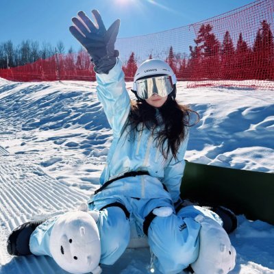 djdrr_'s profile picture. In the world of crypto, but I’m never too busy for a glass of wine, a good hike, or exploring new places. 🍷🏞️💻 #CryptoInvestor #BTC #XRP