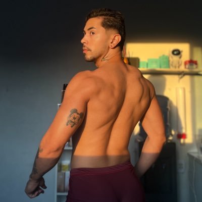 Slz-Maranhão 🇱🇷 canceriano ♋️ Maquiador 👄 Criador de conteúdo
