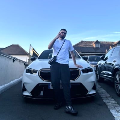 @TeamGWKs former Synergy / eRa / Obey / Dare @LoudWhitePhoenx
