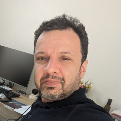 TaherAref's profile picture. 