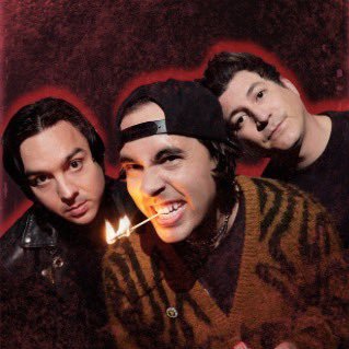 📁 O melhor e único acervo dedicado para a banda @piercetheveil, com informações, curiosidades e memes. l FAN ACCOUNT 🇧🇷