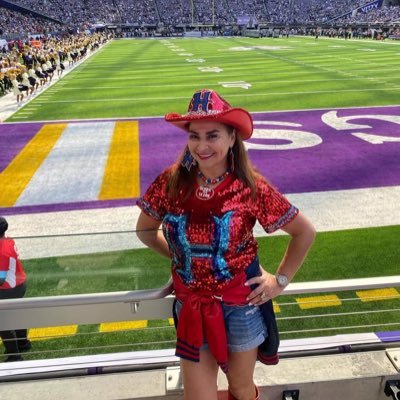 @debbiethetexan