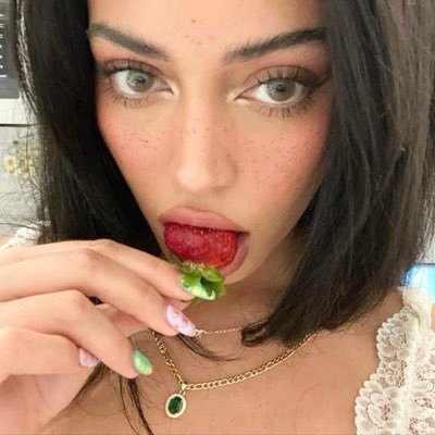 ā ā ļ½”āąØ Live Laugh Love Alex https://t.co/EpnShsAS9D
