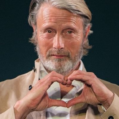 MDNI & shed/ed twt DNI
(rp acc owner is 27yo they/he/it)
engaged to @Grahamologist 💕 taken by @WilLecterGraham 💕