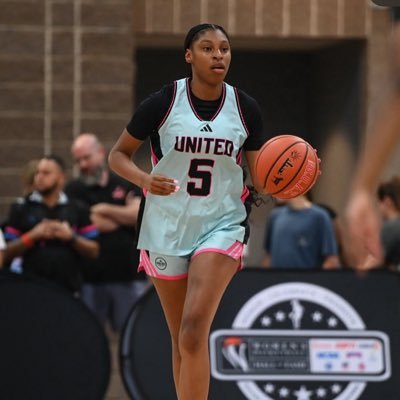 Pickerington Central HS/ Class of 2027 🏀 / 5’11 Guard/ 17U Phenom United Family 3SSB