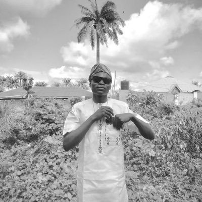 Fashion designer, with Every credentials needed as a professional fashion designer. I make corporate, traditional outfits, schl uniforms etc. Manchester is Red