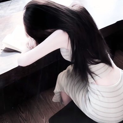 J7ovoQ's profile picture. 🥣🚪88➕v 除门槛外私信不回