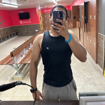 AmanPriyad30394's profile picture. Senior Software Engineer