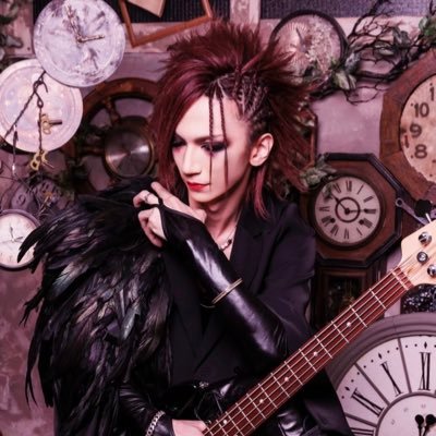 おもしろき こともなき世を おもしろく TORIKABUTO.Bassist.YOKUGAI FUMIYA OfficialAccount:@torikabuto0419 LiveScheduleAccount:@torikabuto_info