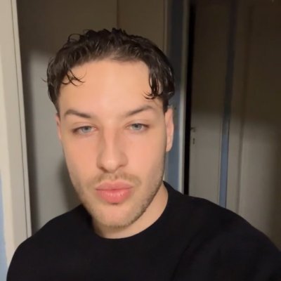 MatteoCarton's profile picture. Conquer.