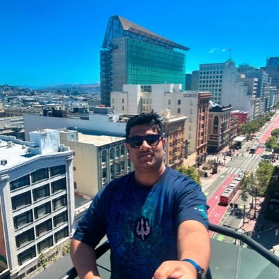 LoukikNaik's profile picture. SWE | UCSD ‘25 | Lurking around tech and chess