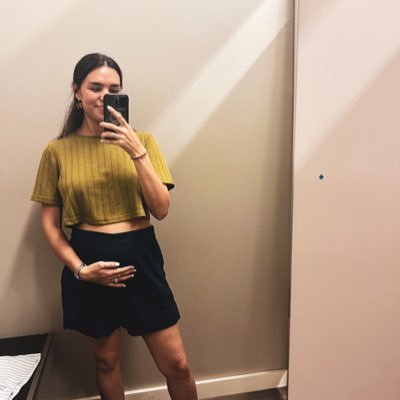 Naomi || UNCG ‘16 || I just wanna play viddy games and eat good food || Twitch Affiliate ||