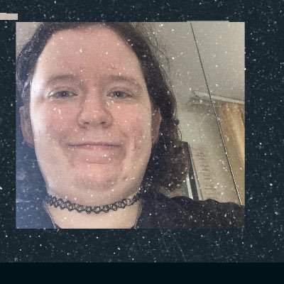 31(they/she), les 🐝 an pop culture/mental health & self care/social justice lover. YouTuber/writer. Very queer & neurodivergent. Free 🇵🇸.
