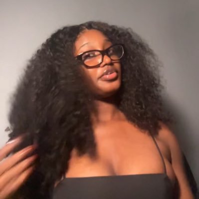 EdirinAugoye's profile picture. Tiktok @purple_bane💜🦄