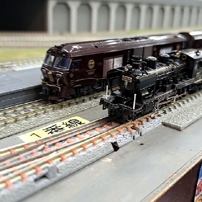 contemove's profile picture. 