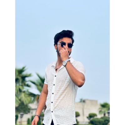 MirzaOwaisFare1's profile picture. 