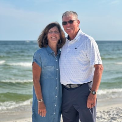 Hail State alum & fan. Married to Libby 😍 Play golf ⛳️ & tennis🎾.
