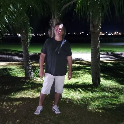 carlosmiani's profile picture. un hombre no es otra cosa que lo el hace de si mismo!!!