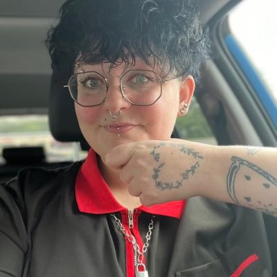 hi! i'm sage (they/them), your friendly neighborhood ghost. 👻 Writer by day, streamer by night - daydreamer always 🖤 email storisagewrites@gmail.com
