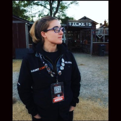 Co-host of HauntScene 🎃 Universal Team Member 🌏 Special Occasions at Discovery Cove 🐬🏳️🌈 Spooky vibes 365