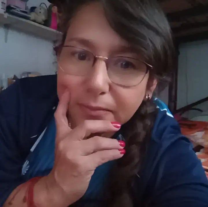 ryusei_20001103's profile picture. Artista plástica, pintora y muralista, le gusta retratar la vida cotidiana.