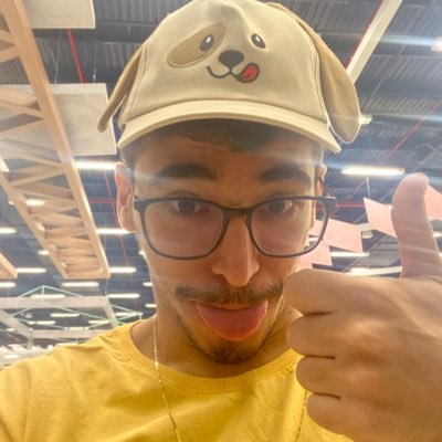 thidmello's profile picture. Mexo com compiuter, mas não vou formatar seu pc. Faço programa, mas não desses q tá pensando🌚. Nas horas vagas eu luto contra um câncer no mediastino ✨