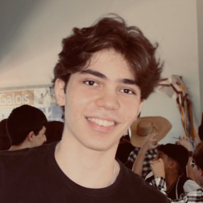 MarcusFMaga's profile picture. 🤖 Desenvolvendo com transparência 
💻 Mostrando minha caminhada até bater $10k de MRR como dev solo