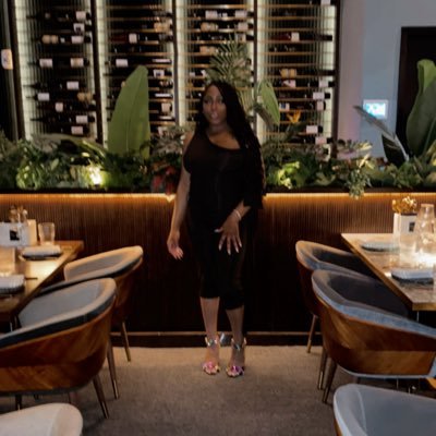 Sheoneflychick's profile picture. God’s Plan ✝️