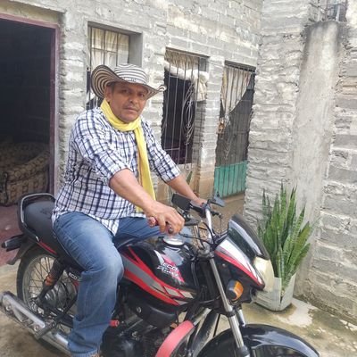 coavas_fab13307's profile picture. 