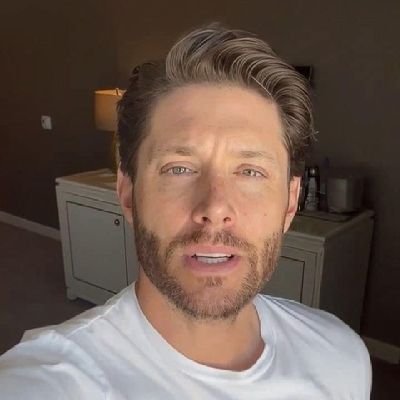 🎬 Actor | 🎸 Musician | 🍺 Brewer
Dean Winchester (Supernatural) ➤ Soldier Boy (The Boys) ➤ Batman (DC animated)
Co-founder of @radiocomusic & @familybusines