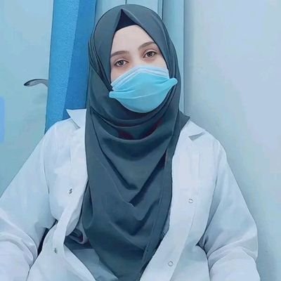 زه رقیه یم ، یوه افغانه ښځه چې دهیواد او ولس دغږ رسولو لپاره هڅه کوم
