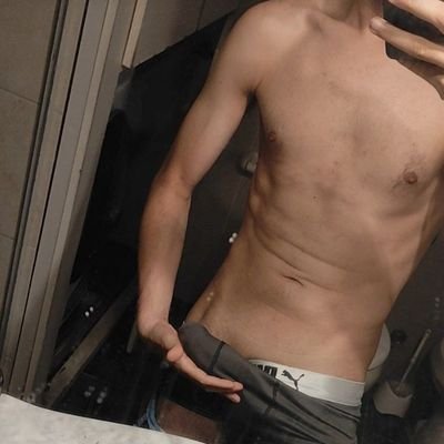 siemprehayganas's profile picture. 