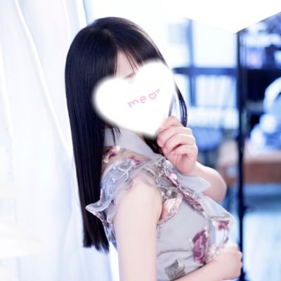 黒髪清楚系美乳らしい❣️ / ふわふわおっ⚫️いと圧倒的プリプリ桃尻🍑 / ミニマム元アイドル風⚫️嬢です❣️