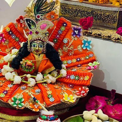 chayaarora87's profile picture. 