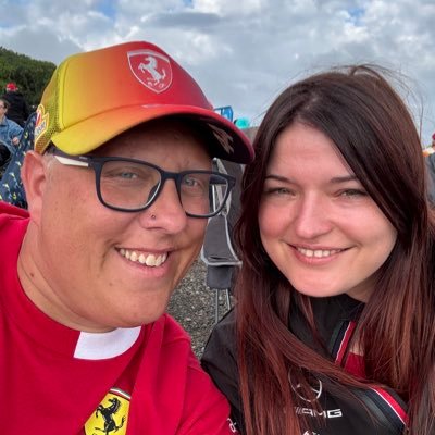 Daddy to Lily, Poppy, Willow-Ava and Ivy-Rose. Supporters liaison officer @telfordutd. All opinions are my own. Kfh❤️ AFCTU ⚪️⚫️ & MUFC 🇾🇪