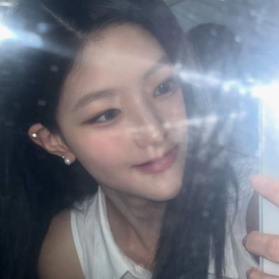 mute_lov's profile picture. ㅁi소녀 zI망생 입니다..♡