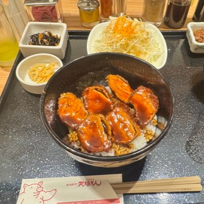 bba_secondz's profile picture. しの婆🕰️🤍←🌹💙