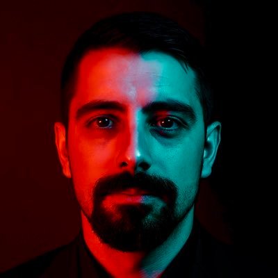 🌈 Tech creator | Enthusiast | Mi piacciono le cose nerd 🎮
