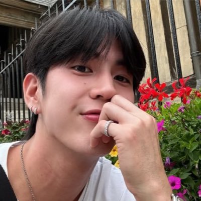 ꒰ fan acc ꒱ —♡ @Sea_tawinan ⪩. .⪨ @jimmyyjp_ Ი︵𐑼 ….and more