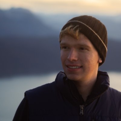 (ᴅʀᴜɢs, ᴘʀᴏᴛᴇɪɴs) × ᴍʟ. vibe coding biology. bioinformatics @TU_Muenchen. undergrad researcher @rostlab. prev @iGEM_Munich @saivaAI. 🇺🇸🇩🇪.