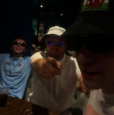 What a waster, what a fucking Waster š¶