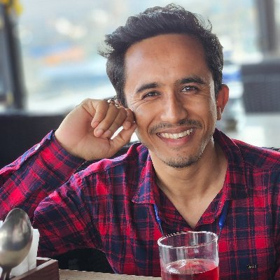 A professional Youtuber৷৷
I tweet about life, laughs, and lessons. Here to connect, share, and grow 🌱