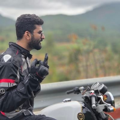 aryan_sakhala's profile picture. Hope is good thing, perhaps better..