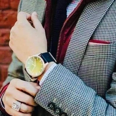 لا أنافس احد على مكانتي
من لا يكتفي بي أتنازل عنه....
(مفضلتي بالوسائط)
