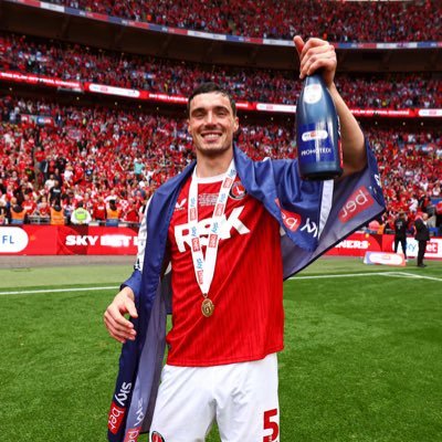 jakeistead's profile picture. 