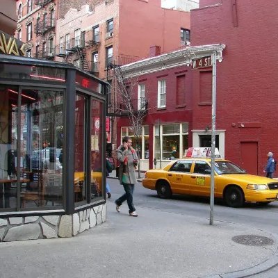 GlennGhoulOG's profile picture. Free spirit 👻 and wacky AI artist at https://t.co/NsTsduEAVS 😍💕 Follow for the craziest daily content 🧨💥